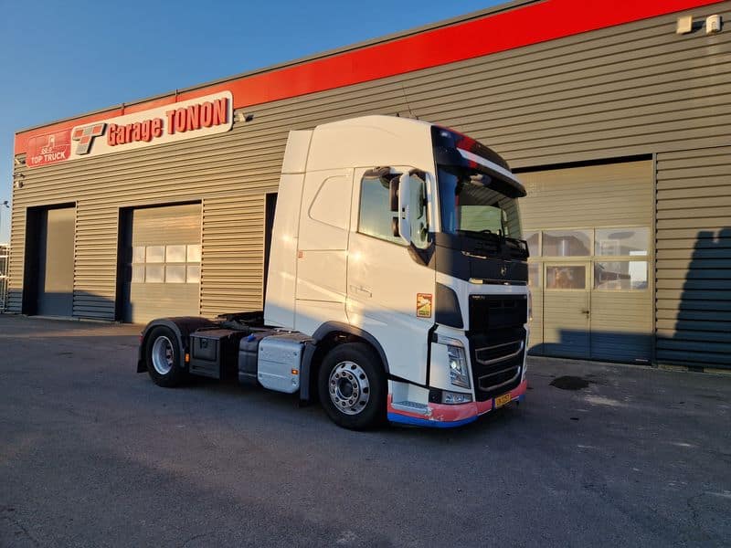 VOLVO FH 460